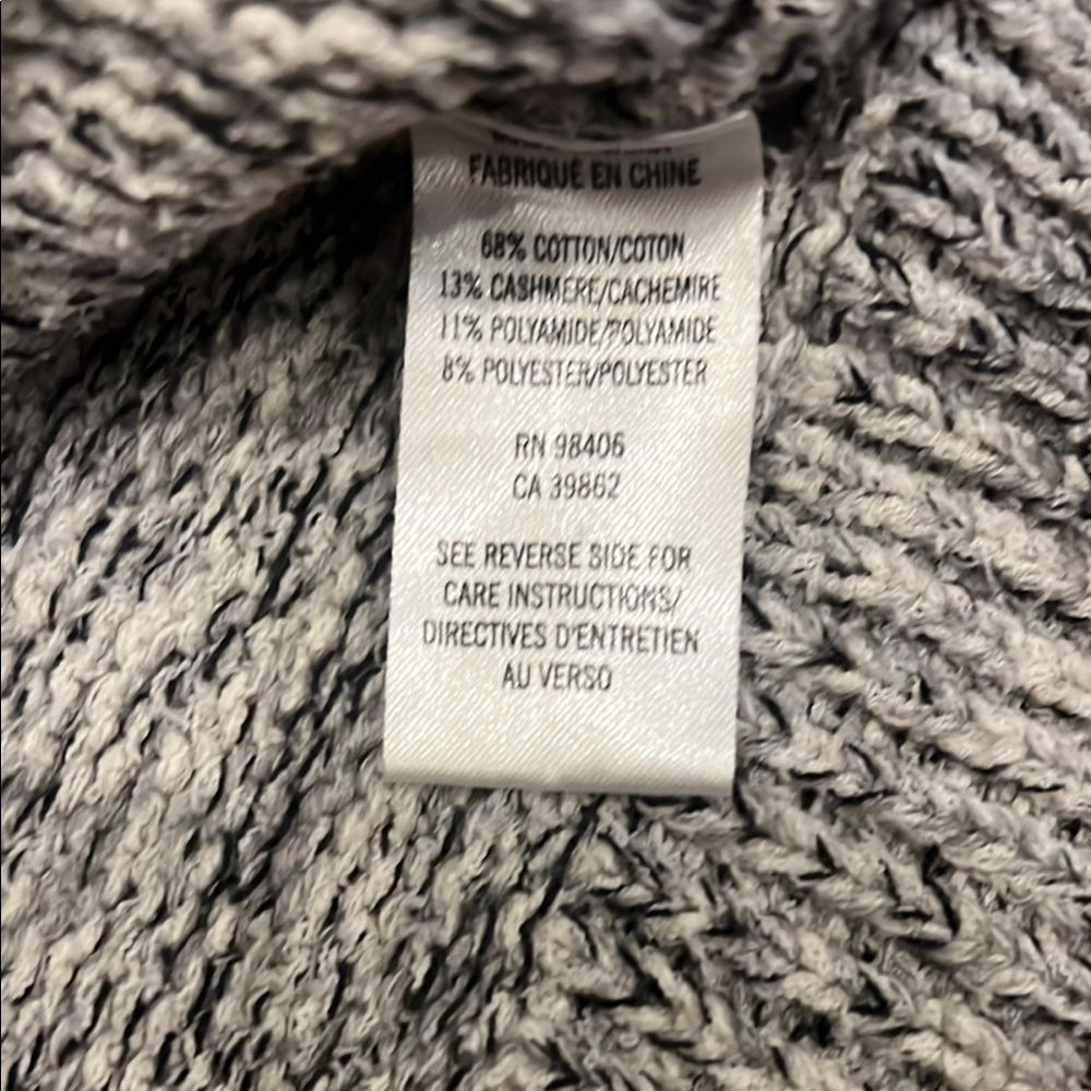 Theory Heathered Gray Crew Neck Sweater.  3/4 Sleeves and Ribbed Hem. Petite S - Picture 3 of 4